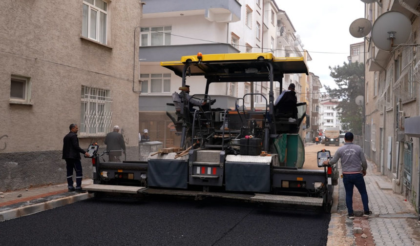 Nailbey Mahallesi'nde Yol ve Kaldırımlar Yenilendi
