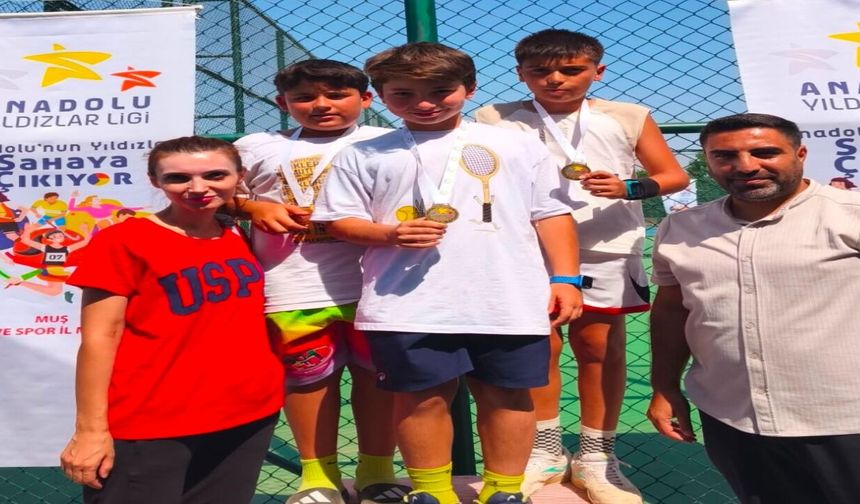 Elazığ'ın Raketleri Muş'ta Yarı Final Biletini Aldı