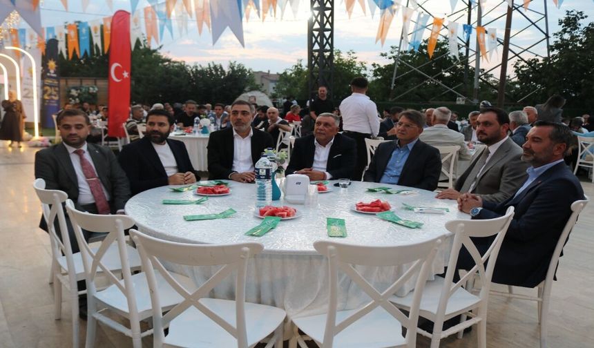 Ak Parti Elazığ teşkilatından 25. yılda vefa buluşması