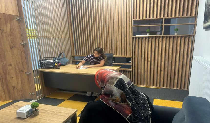 Beyaz Ev Aile Merkezi'nde Psikolojik Destek Hizmetleri Sürüyor