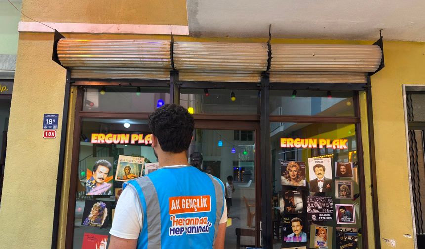 AK Gençlik, Güneykent’te Mahalle Sakinleriyle Buluştu