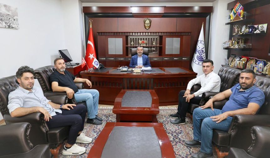 Şerifoğulları, Marangozlar ve Mobilyacılar Odası Yönetimini Ağırladı