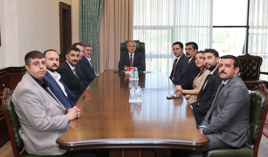 TÜRKAV Elazığ’dan Vali Hatipoğlu’na Anlamlı Ziyaret