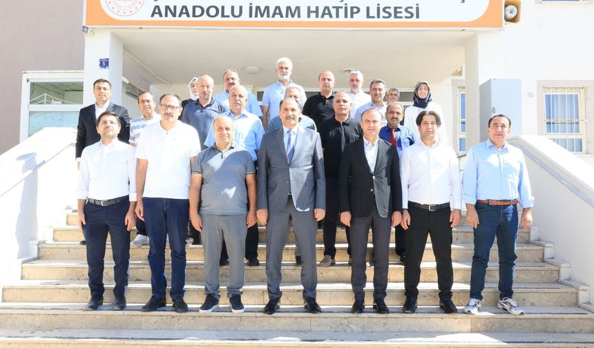 Aziz Gün, İmam Hatip Yöneticileriyle Buluştu