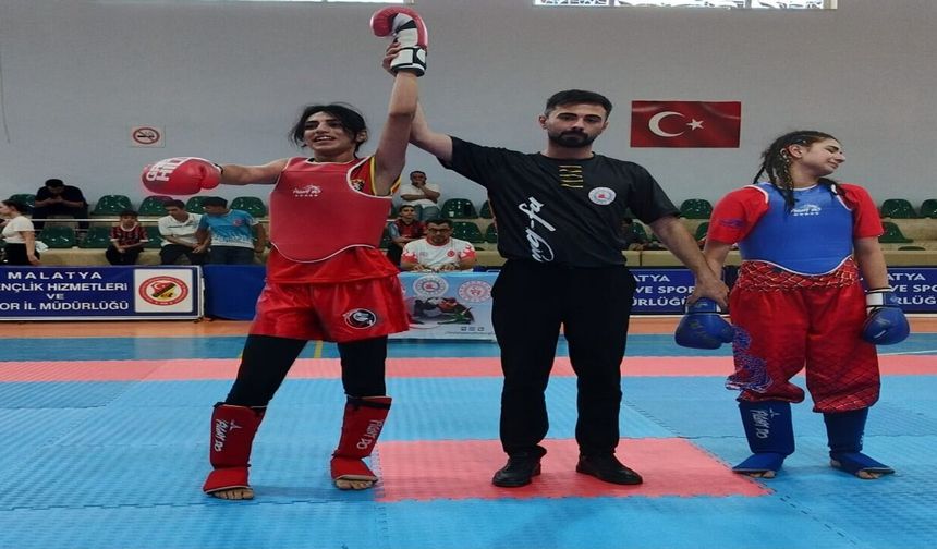 Elazığlı sporcular Malatya’da dört şampiyonlukla döndü