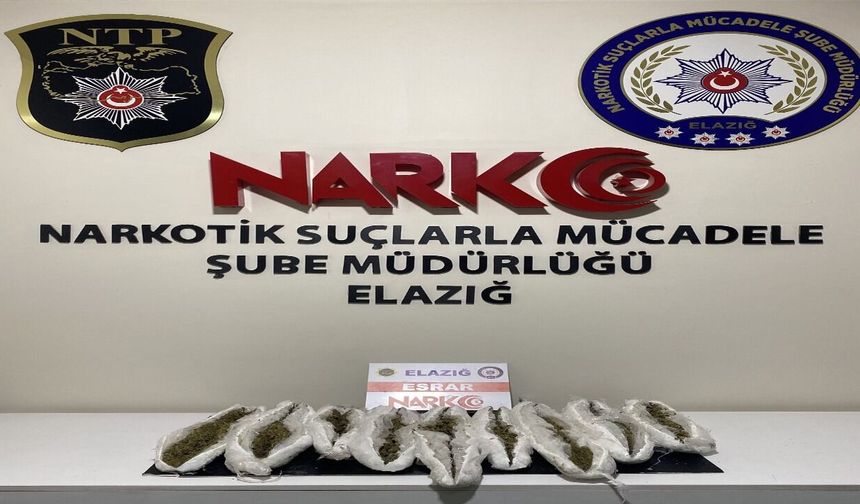 Elazığ’da İş Makinesine Zulalanmış 1 Kilo 850 Gram Esrar Ele Geçirildi