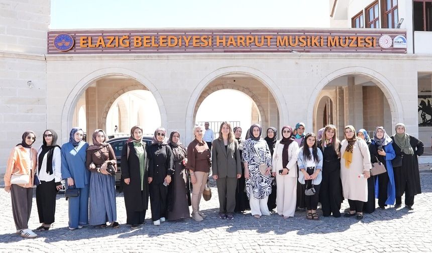 Elazığ Belediyesi Kadınları Şehrin Vizyon Projeleriyle Buluşturuyor