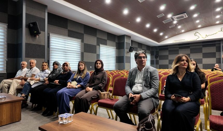 Elazığ’da “Gereksiz İlaç Kullanımı ve Bilinçsiz Antibiyotik” Semineri
