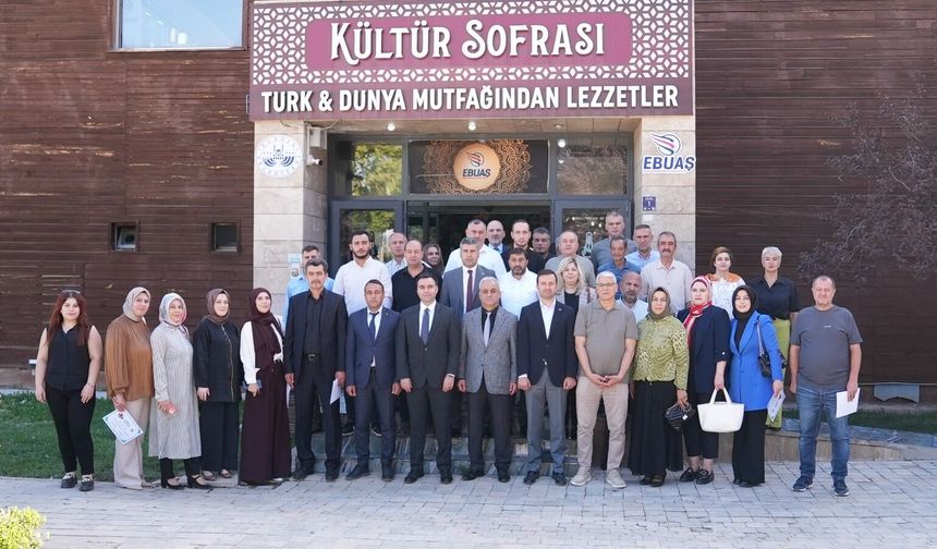 Hazar Şiir Akşamları’nın Kahramanlarına Teşekkür