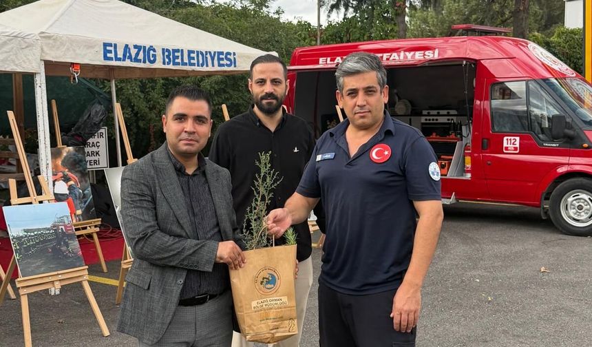 İtfaiye Haftası’nda Ücretsiz Fidan Dağıtımı