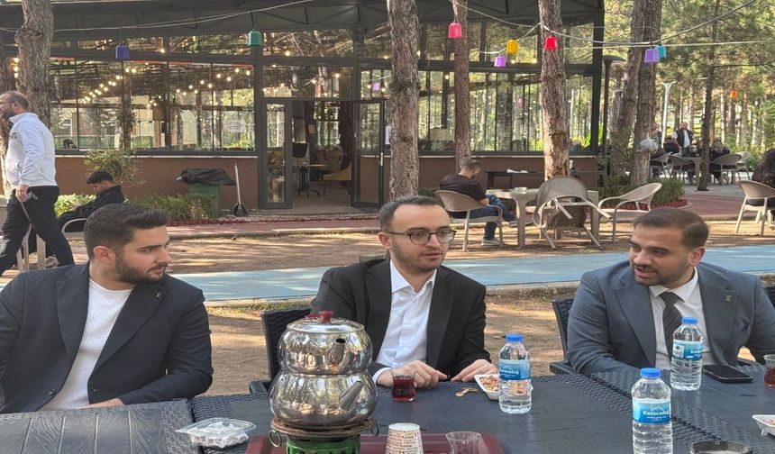 AK Gençlik Elazığ’dan Öğrencilerle Buluşma