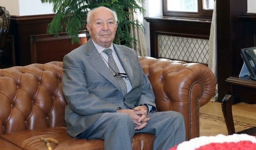 Eski Elazığ Valisi Yılmaz Ergun Hayatını Kaybetti