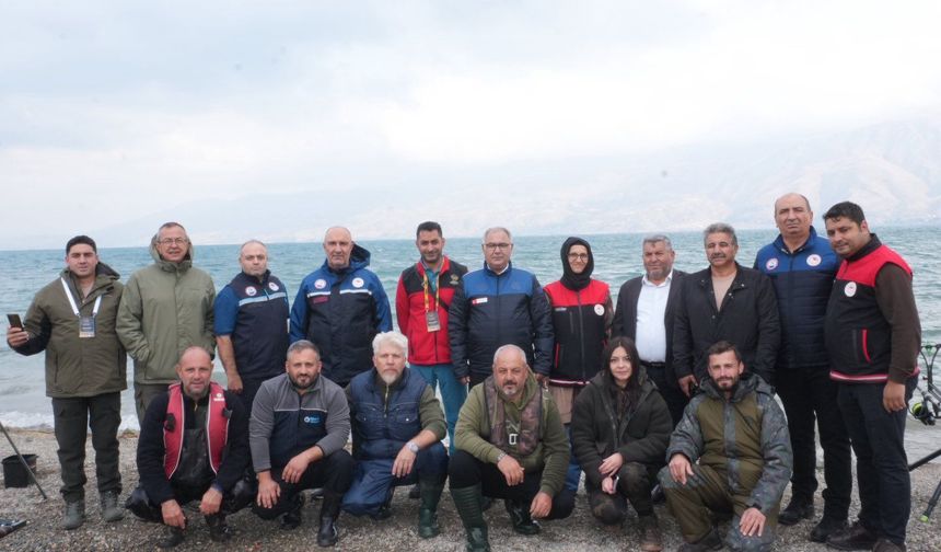 Hazar Gölü’nde Uluslararası Sazan Avı Heyecanı