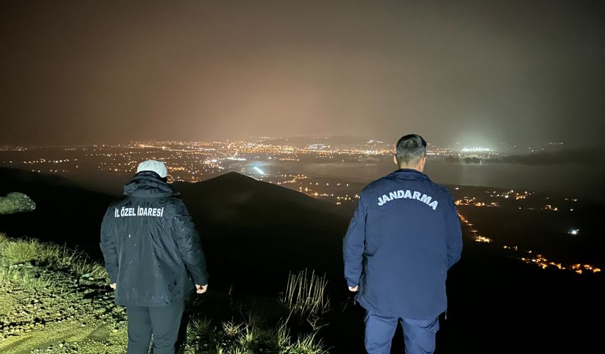 Elazığ’da Çoban ve 200 Hayvan Kurtarıldı