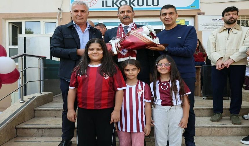 Elazığspor’dan Bahçelievler İlkokulu’na Anlamlı Ziyaret