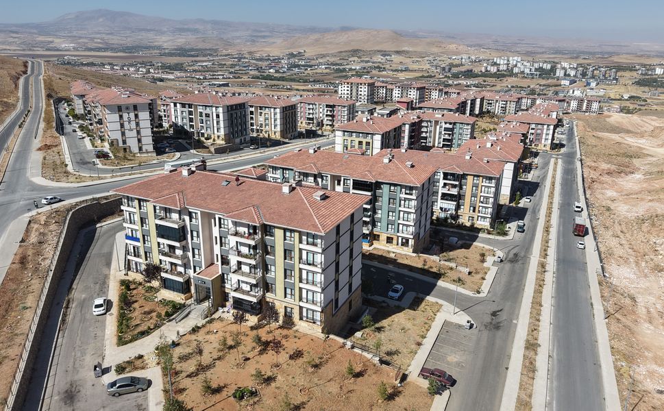 Cumhurbaşkanı Erdoğan TOKİ Eliyle Kiralık Konut Kampanyasını Açıklamıştı: En Güzel Örneği Elazığ