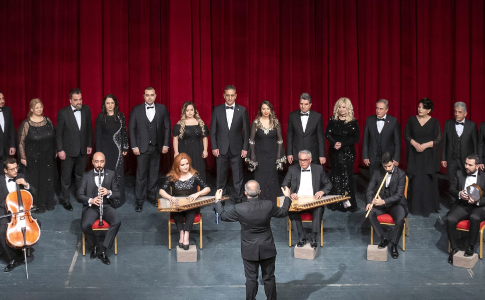 Elazığ Devlet Klasik Türk Müziği Topluluğu Sahnedeydi
