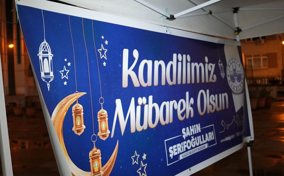 Elazığ Belediyesi’nden Kandil Simidi ve Süt İkramı