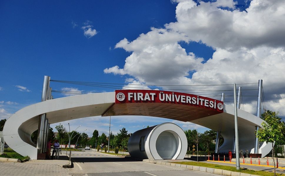 17 Üniversite Rektörü Elazığ’da Bölgesel Kalkınma İçin Bir Araya Geliyor