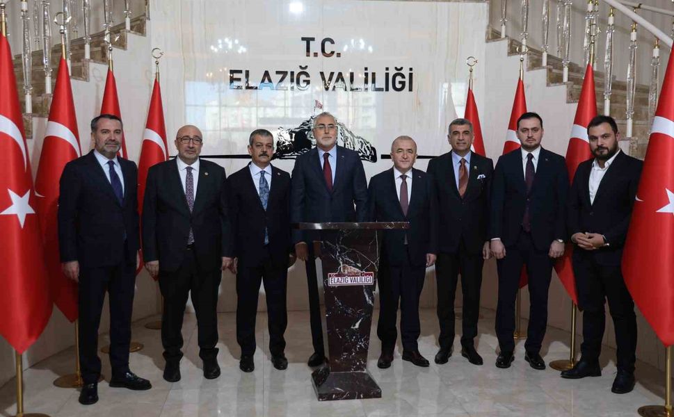 Bakan Vedat Işıkhan, Elazığ'da