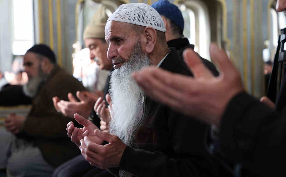 Elazığ'da Depremde Hayatını Kaybedenler Dualarla Anıldı