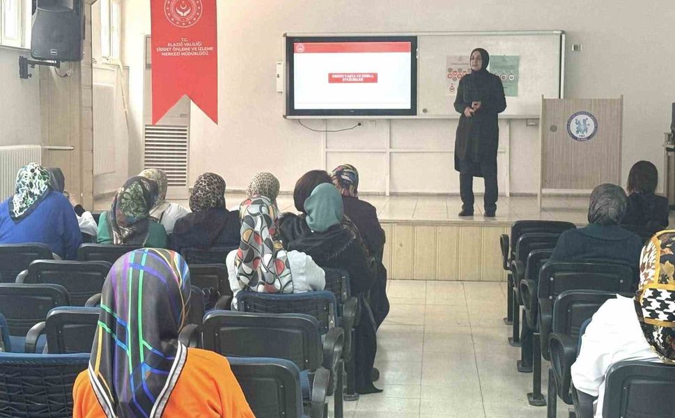 Elazığ'da Kadına Yönelik Şiddetle Mücadele Eğitimi Verildi