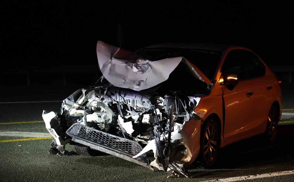 Elazığ'da Yaşanan Kazada 3 Kişi Yaralandı: O anlar kamerada