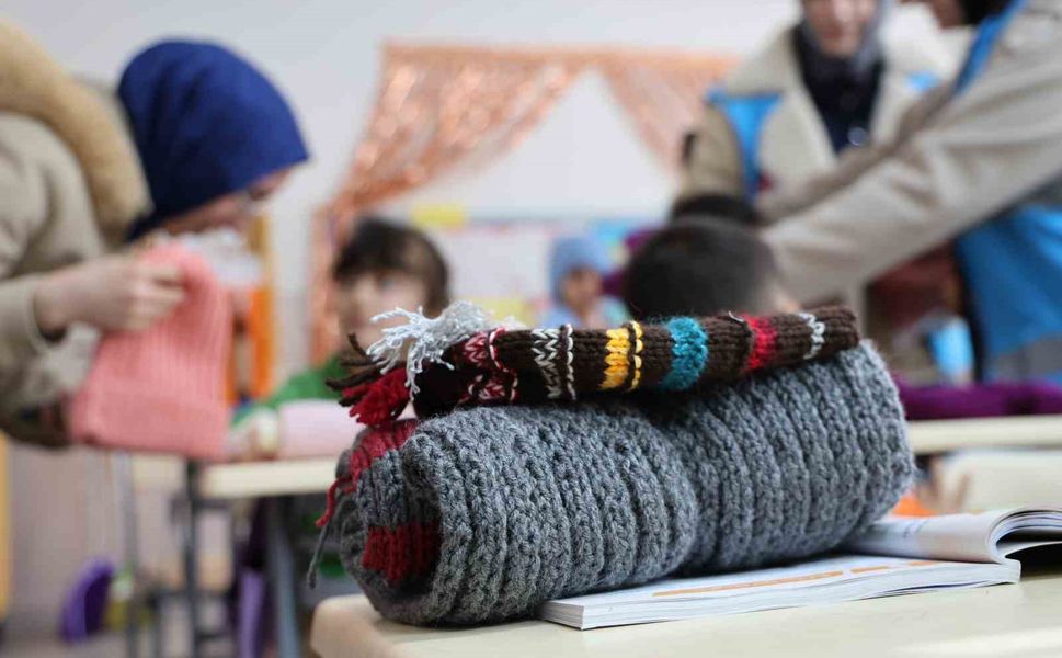 İstanbul'dan Elazığ'a 'Isıtan Eller' Projesi İle Gönül Köprüsü