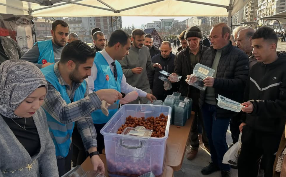 Ülkü Ocakları Elazığ İl Başkanlığı’ndan Fırat Yılmaz Çakıroğlu İçin Anma Etkinliği