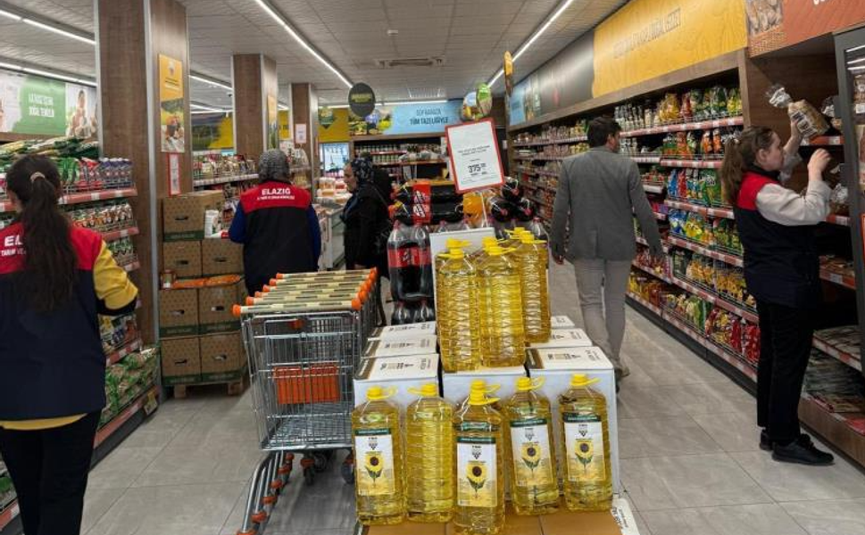 Karakoçan'da Market Ve Gıda İşletmelerine Denetim