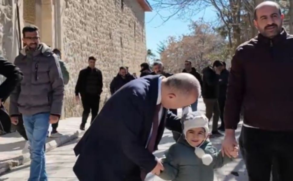 Vali Numan Hatipoğlu Harput’ta Vatandaşlarla Buluştu
