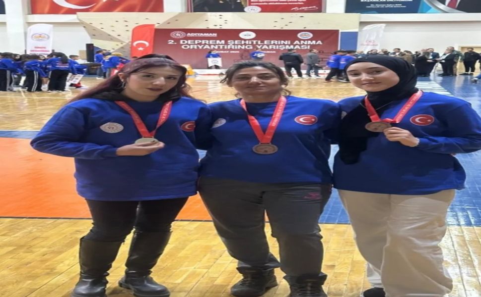 Deprem Anma Yarışmalarında Elazığlı Sporculardan Üç Madalya