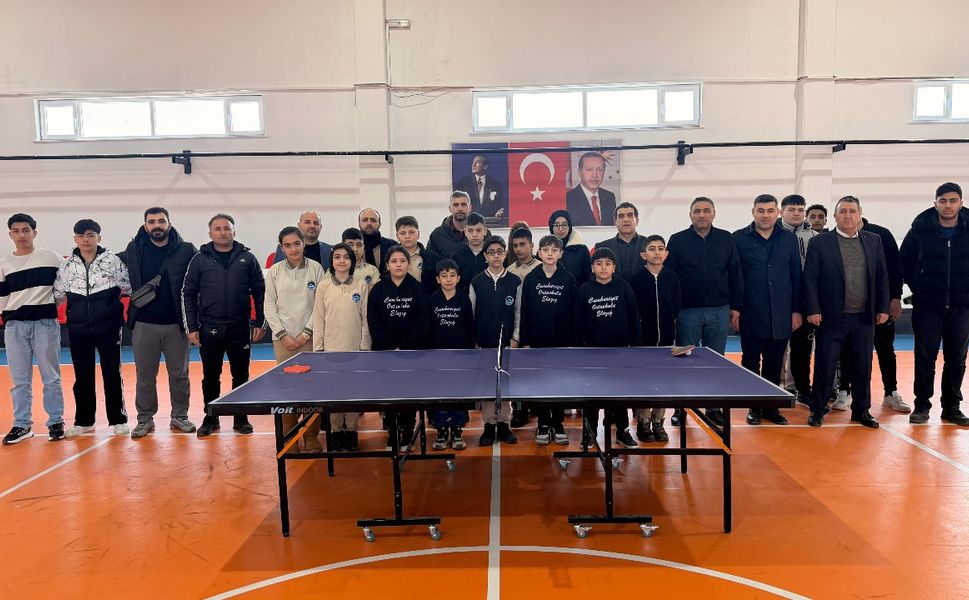 Sivrice’de Okullar Arası Masa Tenisi Heyecanı
