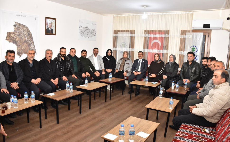 Erol Keleş, Muhtarlarla Şehrin Önceliklerini Değerlendirdi