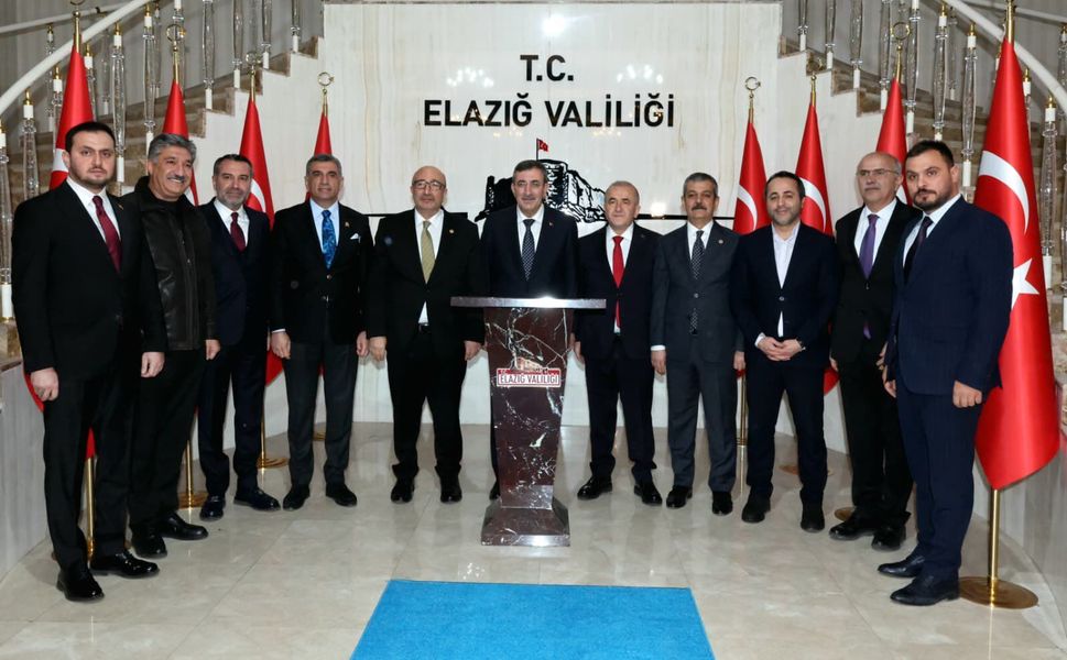 Cumhurbaşkanı Yardımcısı Cevdet Yılmaz Elazığ’da Temaslarda Bulundu