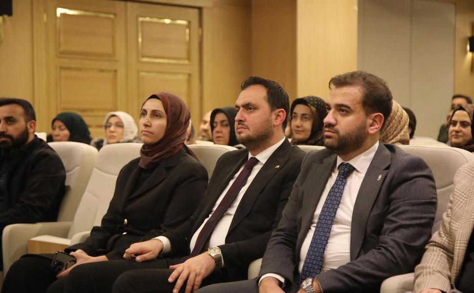 AK Parti Elazığ İl Başkanlığı’ndan Bağımlılıkla Mücadele Semineri