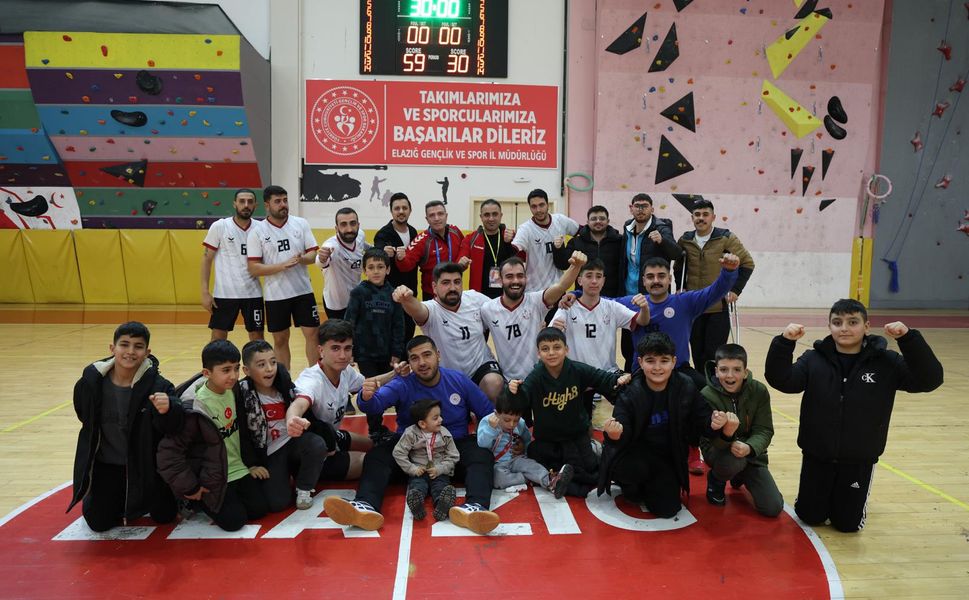 Elazığ GSK Hentbol Takımımızdan 7’de 7 ve Playoff Gururu