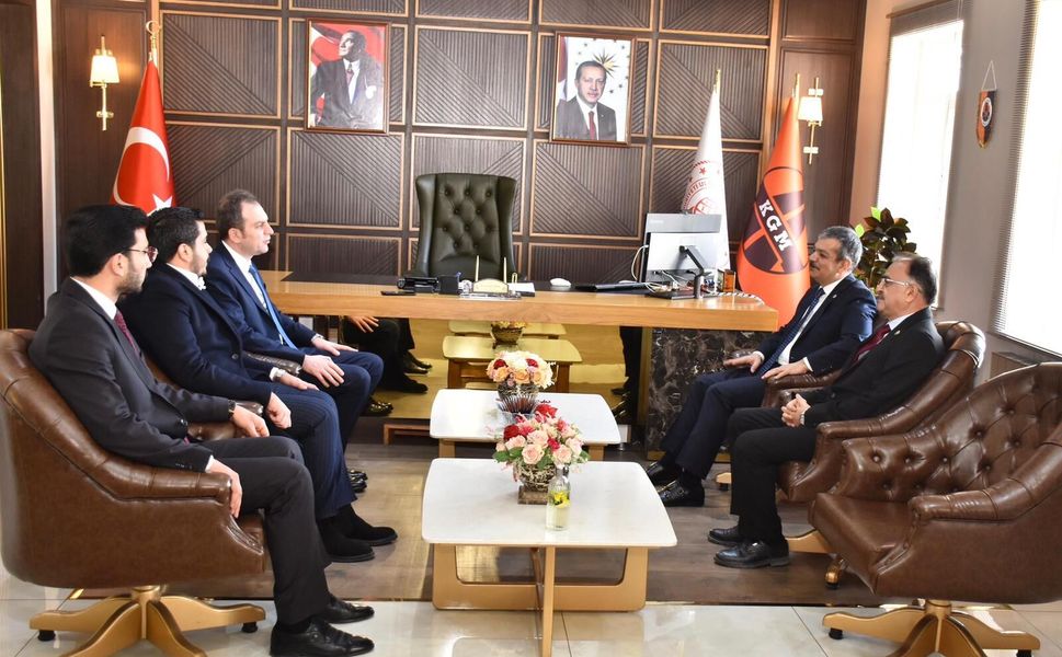 Erol Keleş Elazığ’da Yoğun Mesaisini Sürdürüyor