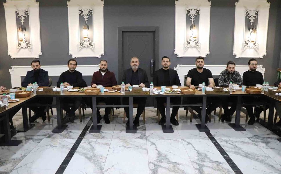 Başkan Alan, gençlerle bir araya geldi