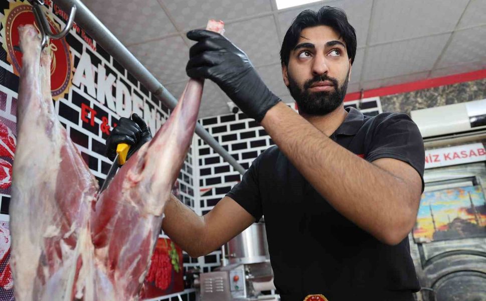 Kasap Önlüğünden Şampiyonluk Kürsüsüne