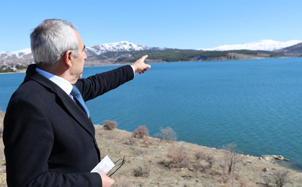 Başkan Bozcan: 'Davos'a Gitmeye Gerek Yok Hazar Gölü'ne Gidelim'