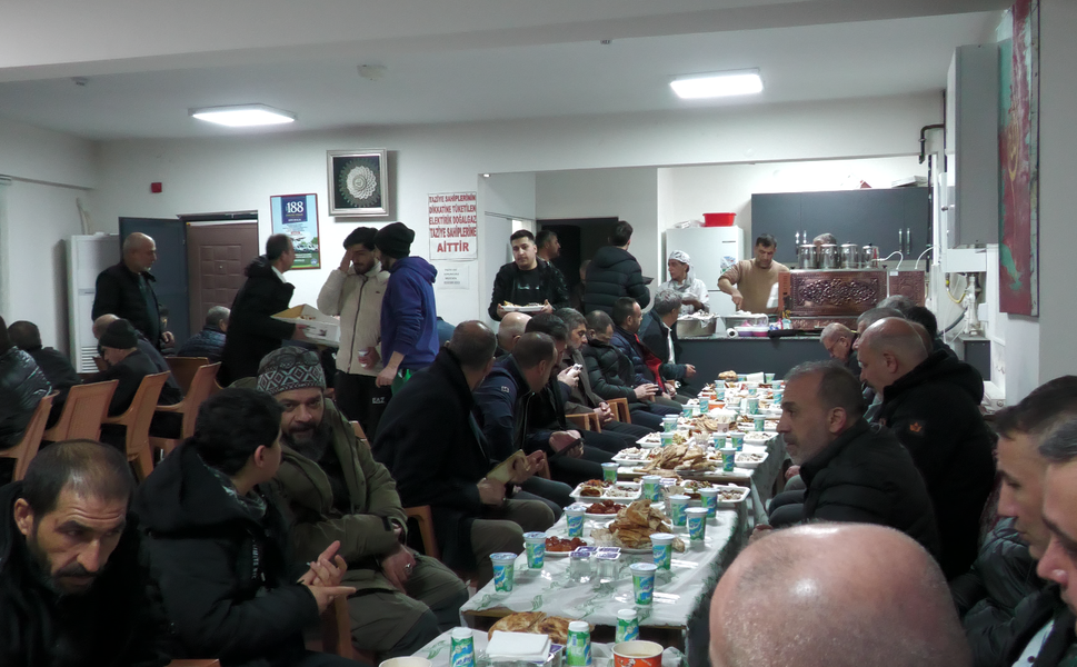 Kültür Mahallesi’nde Ülkücü Camia İftar Sofrasında Buluştu