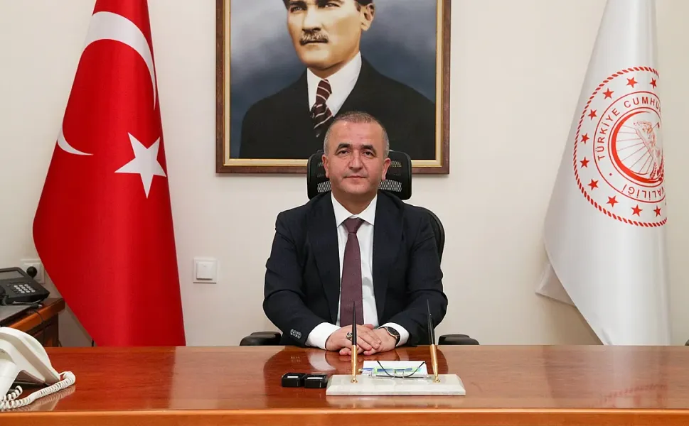 Vali Hatipoğlu: “Kadınlar Toplumun Gücünü ve Geleceğini Şekillendiriyor”