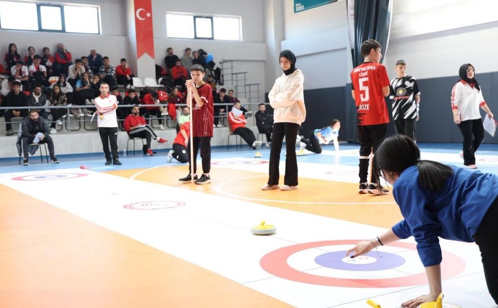 Elazığ, Floor Curling Gençler Müsabakalarına Ev Sahipliği Yapıyor