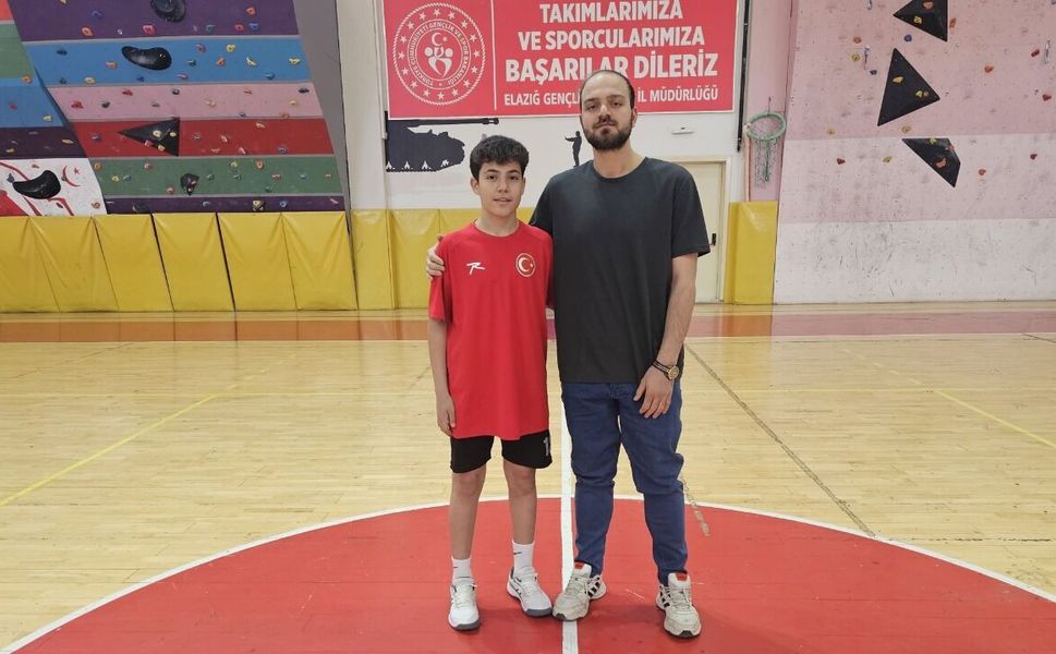 Elazığlı Yusuf Tural U-14 Hentbol Milli Takım Kampına Davet Edildi