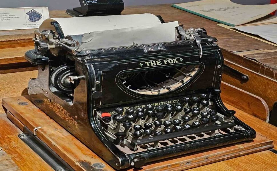 Tarihi daktilo Kent Müzesi'nde Geçmişe Işık Tutuyor