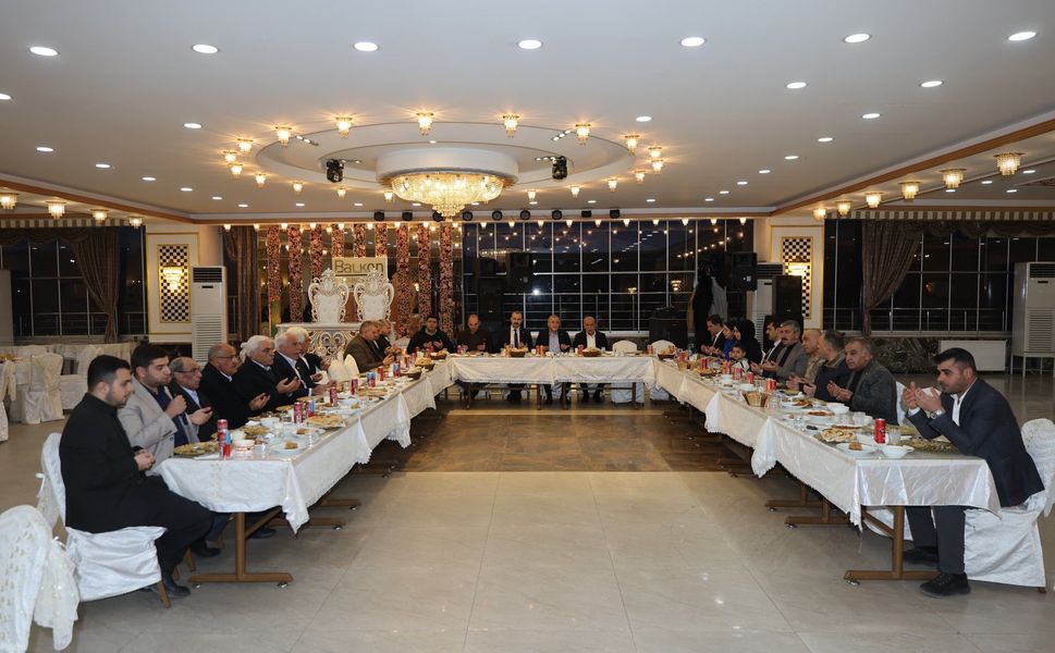 Palu’da Ramazan Buluşması: Vali Hatipoğlu Protokolle İftar Programına Katıldı