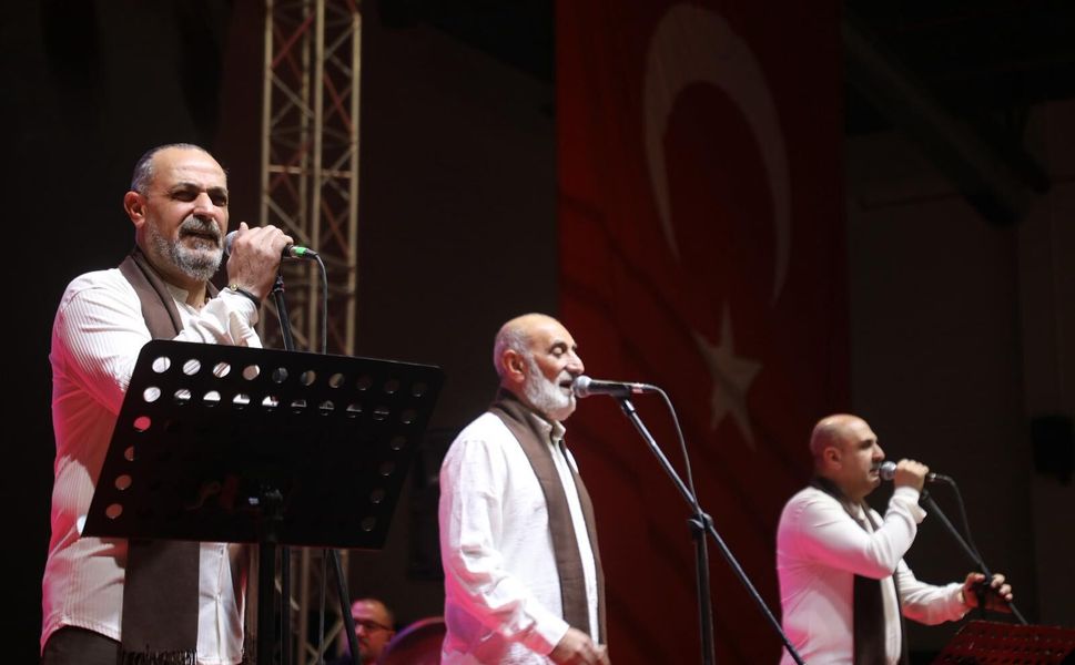 Grup Tillo’dan Coşkulu Konser
