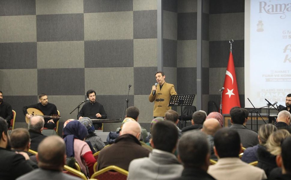 Ramazan Ayı Etkinliklerinin Bu Akşamki Konuğu Güçlü YorumuylA Fadıl Aydın Oluyor