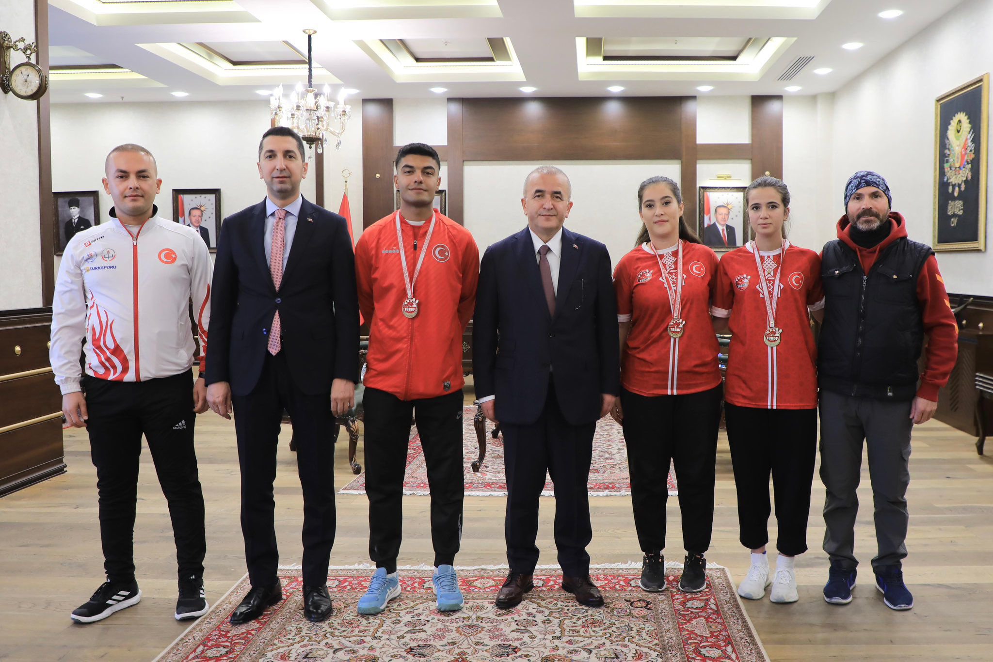 G Au Ap O W E A Asd Tn-1